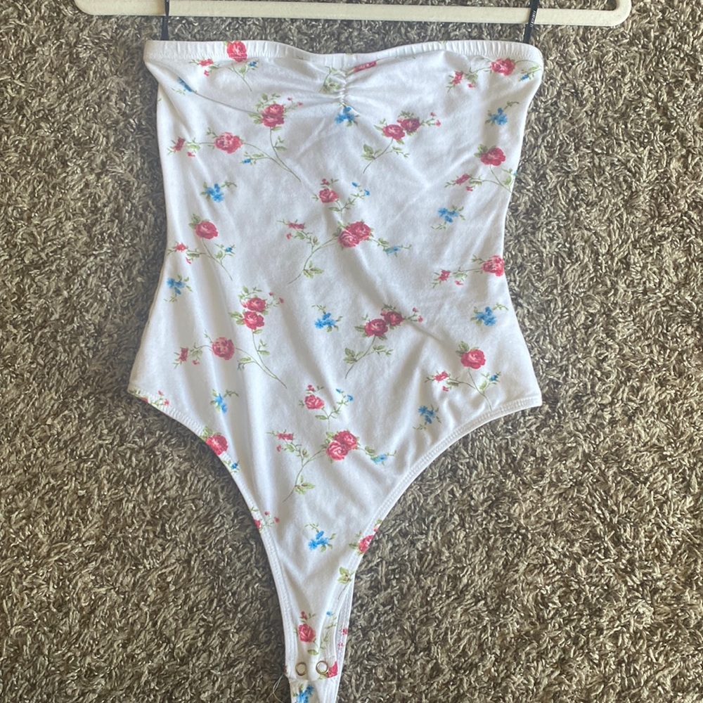 Forever21 thong bodysuit. Size small